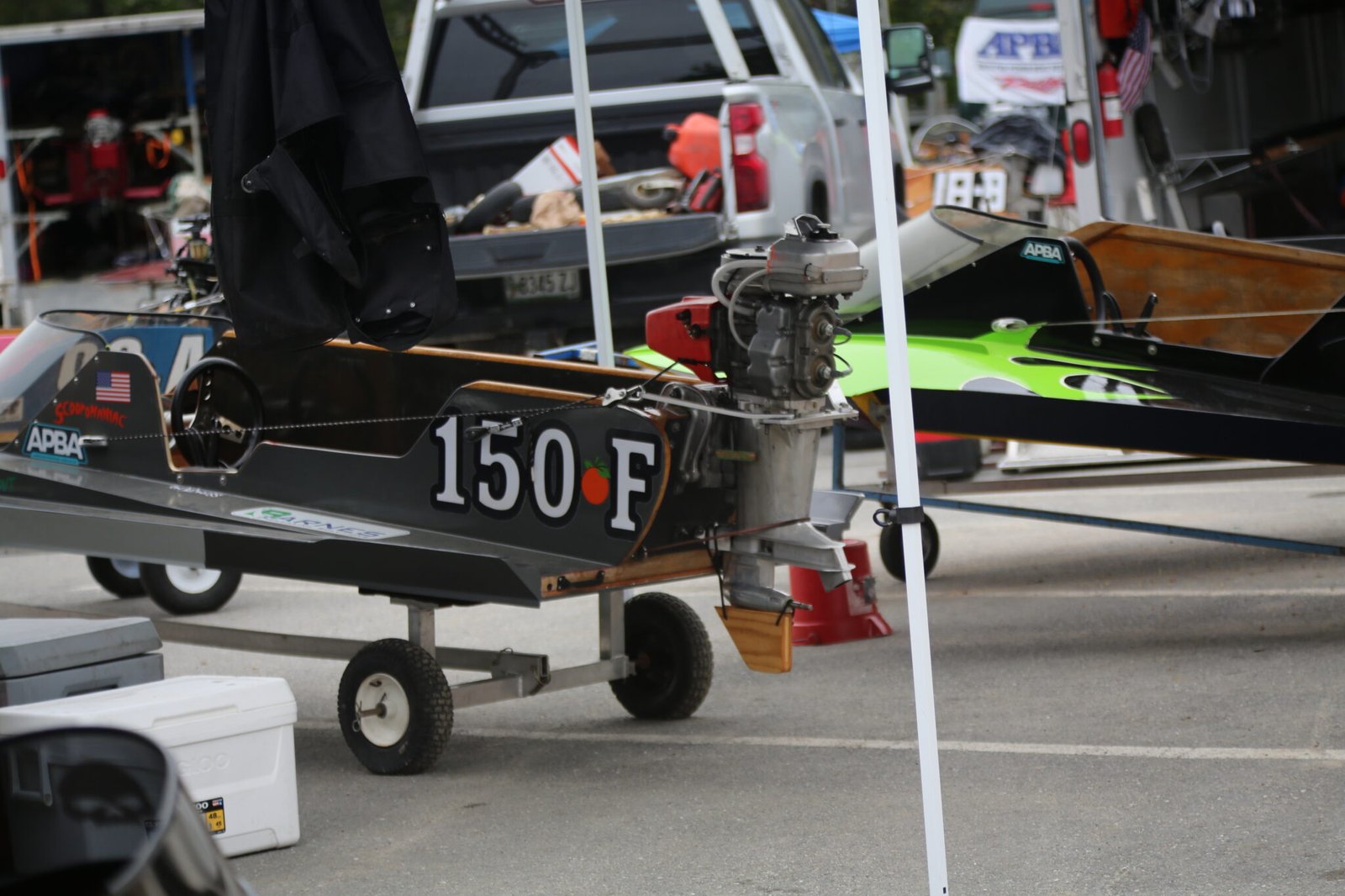 BF8A8992